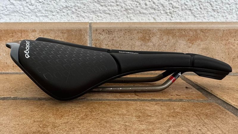 Used Prologo Scratch M5 Space bike — image 5 of 11