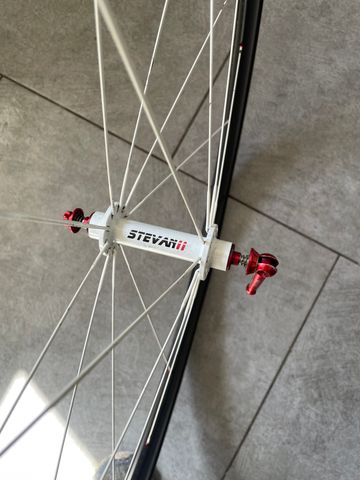 Używany STEVAN II Carbon Wheels bike — zdjęcie 4 z 7