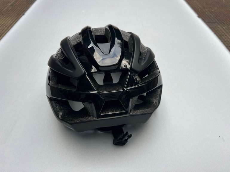 Used Gist casco Helmet 2025 bike — image 4 of 4