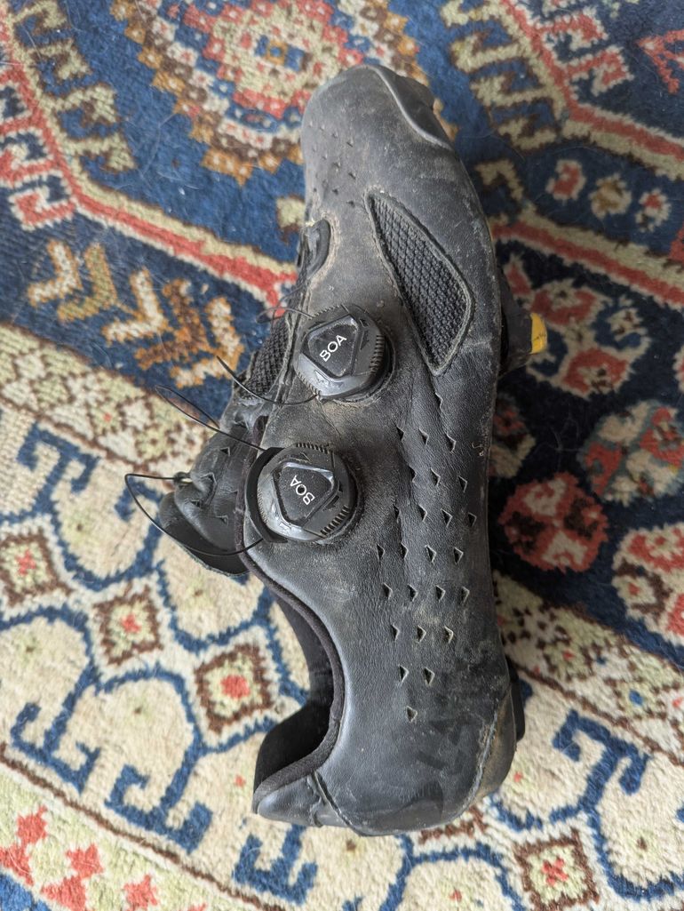 Used Lake CX238 bike — image 2 of 4
