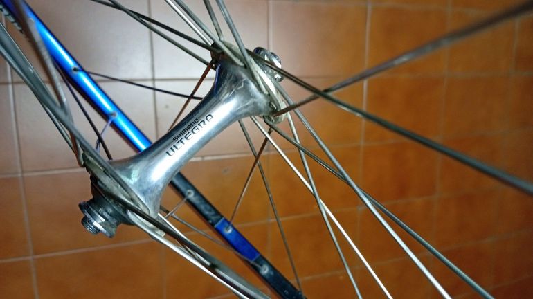 Used Ambrosio Blue Rims 28/700 bike — image 8 of 13