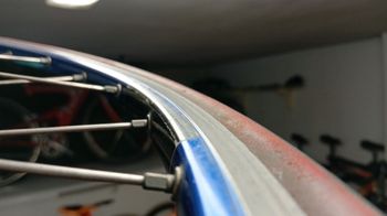 Used Ambrosio Blue Rims 28/700 bike — image 9 of 13