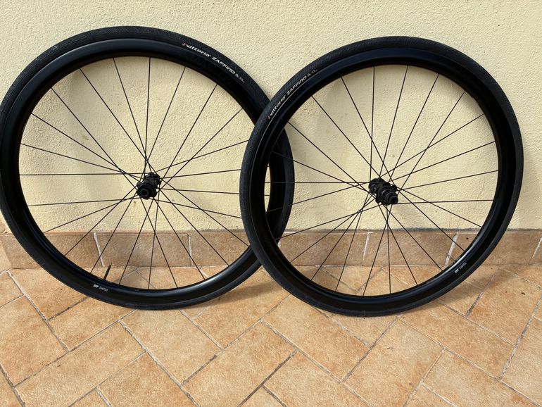 Used Dt Swiss Ruote 2020 bike — image 1 of 8