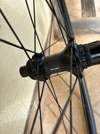 Used Dt Swiss Ruote 2020 bike — image 5 of 8