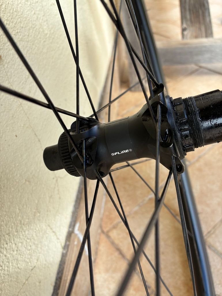 Used Dt Swiss Ruote 2020 bike — image 5 of 8