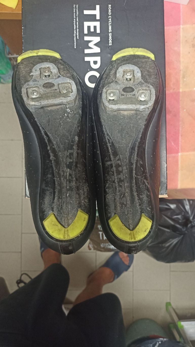 Used Fizik tempo over curve R5 bike — image 5 of 5