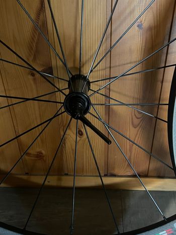 Used Grigio carbonio t1000 bike — image 5 of 9
