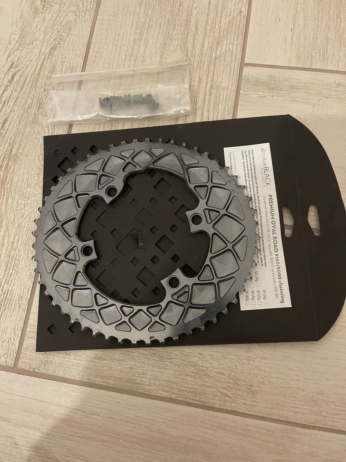 Absoluteblack Oval Chainring 34T Direct Mount | buycycle