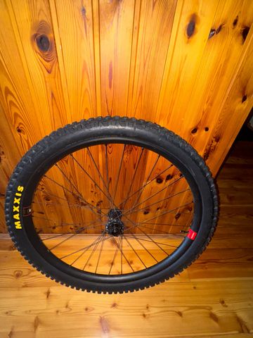 Reverse HD/AL 2024 Wheels usato