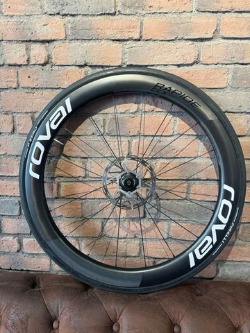 Used Roval Rapid CLX Wheelset bike — image 2 of 4