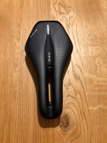 gebioMized, Stride Triathlon / TT Sattel