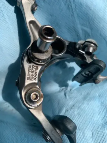Used Shimano Ultegra 6700 Brakes 2010 bike — image 7 of 11