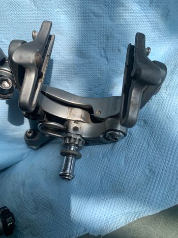 Used Shimano Ultegra 6700 Brakes 2010 bike — image 3 of 11