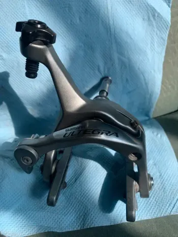 Used Shimano Ultegra 6700 Brakes 2010 bike — image 10 of 11