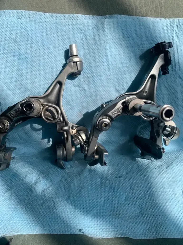 Used Shimano Ultegra 6700 Brakes 2010 bike — image 9 of 11