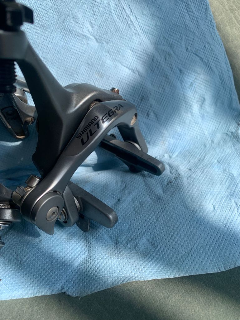 Used Shimano Ultegra 6700 Brakes 2010 bike — image 6 of 11