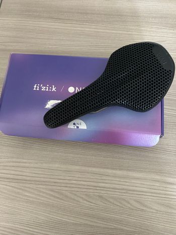 Used Fizik Sella 2025 bike — image 1 of 3