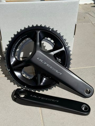 Używany Shimano Ultegra FC-R8100 Pédalier 2025 Drivetrain & Pedals