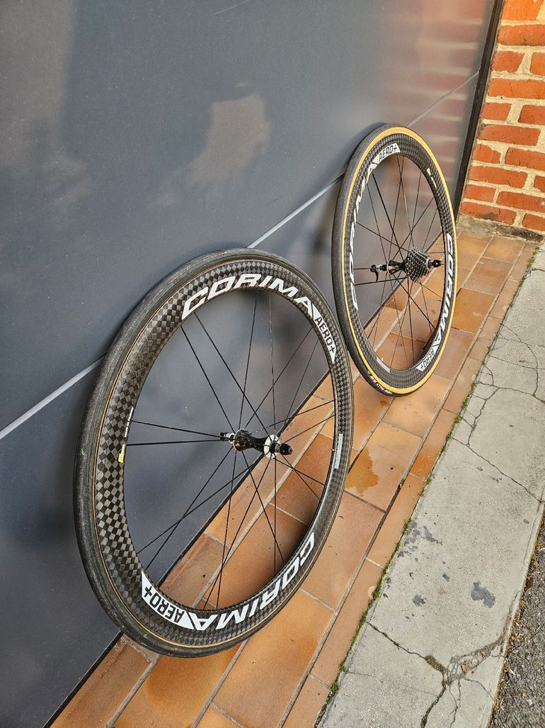 Used Corima aero+ Carbon Wheelset bike — image 6 of 7
