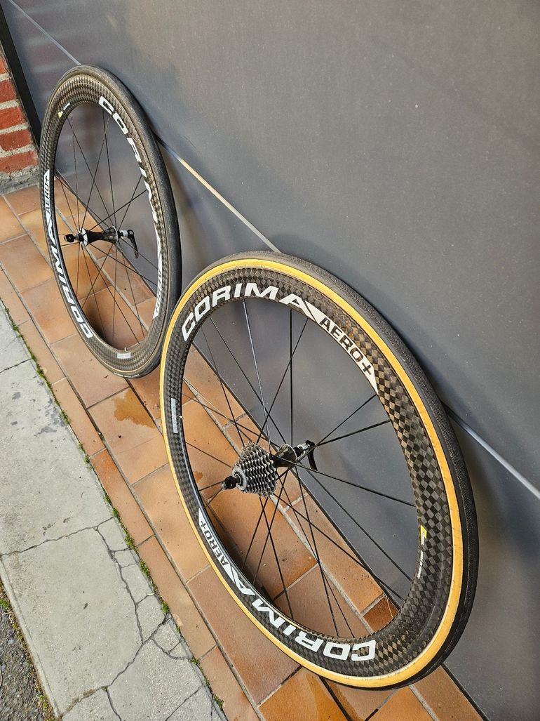 Used Corima aero+ Carbon Wheelset bike — image 5 of 7