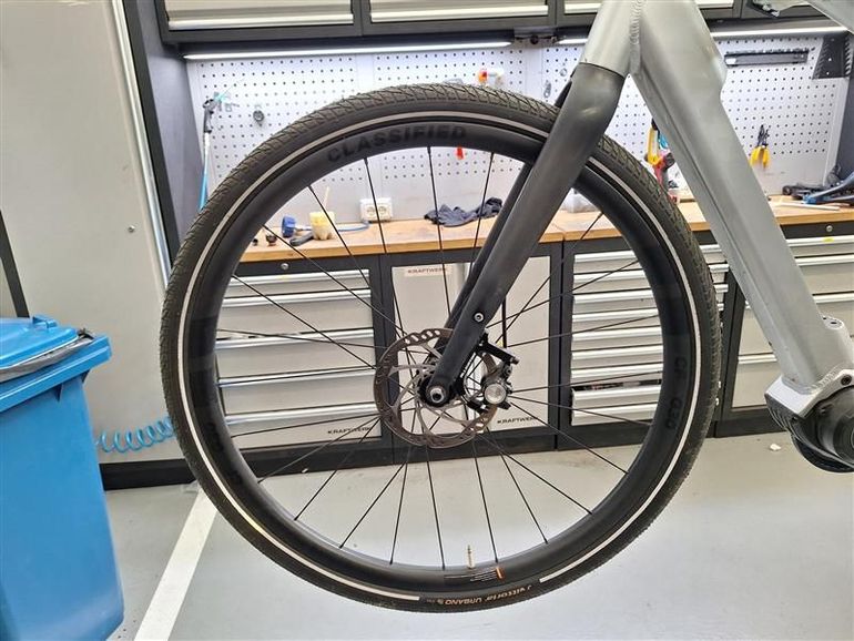 Used Classified CF G30 Gravel Wheelset bike — image 7 of 11
