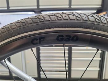 Used Classified CF G30 Gravel Wheelset bike — image 2 of 11