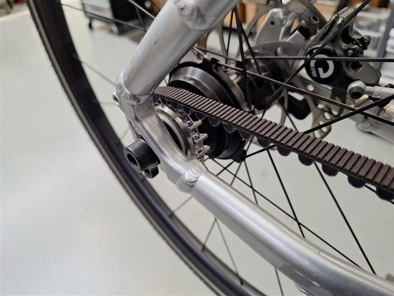 Used Classified CF G30 Gravel Wheelset bike — image 1 of 11