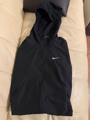 Nike, Ensemble Running Noir