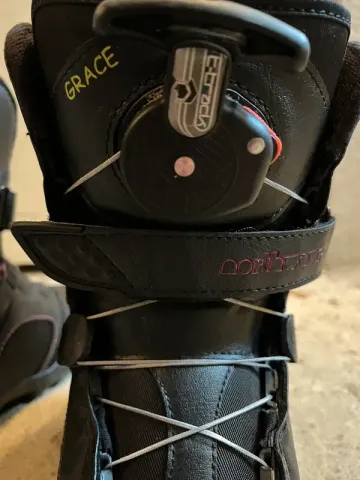 Northwave Grâce bike d'occasion — image 7 sur 9