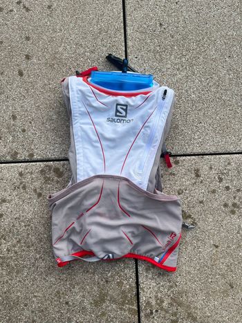 Salomon, Gilet d’hydratation