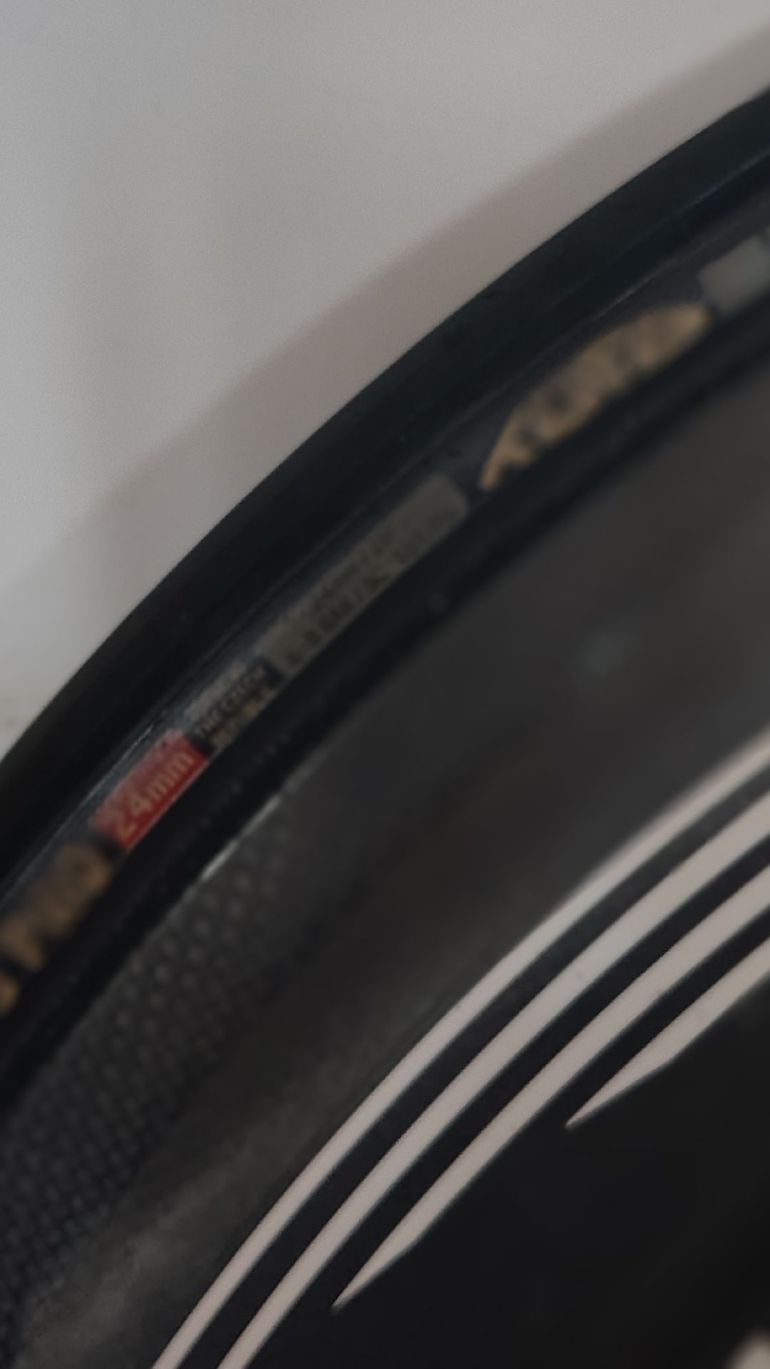 Used Vision Metron 81 Wheelset Carbon bike — image 5 of 7