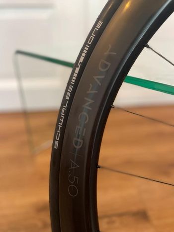 Used Newmen Advanced A.50 CL Fade 28“ 2025 bike — image 8 of 9