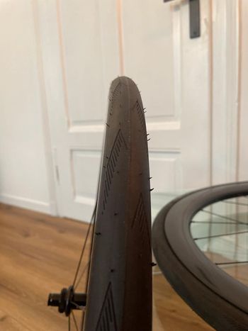 Used Newmen Advanced A.50 CL Fade 28“ 2025 bike — image 3 of 9