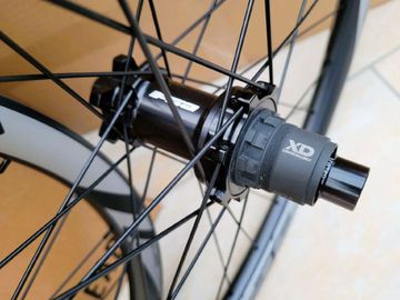 Używany Fsa Mullet Carbone Enduro Wheels bike — zdjęcie 3 z 6