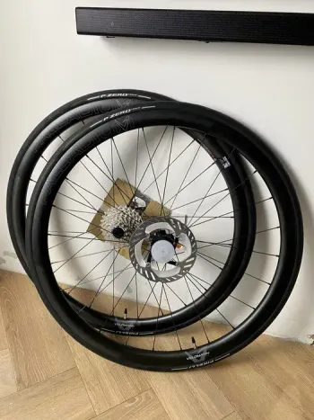 Used Velomann palladium 33 2025 bike — image 1 of 3