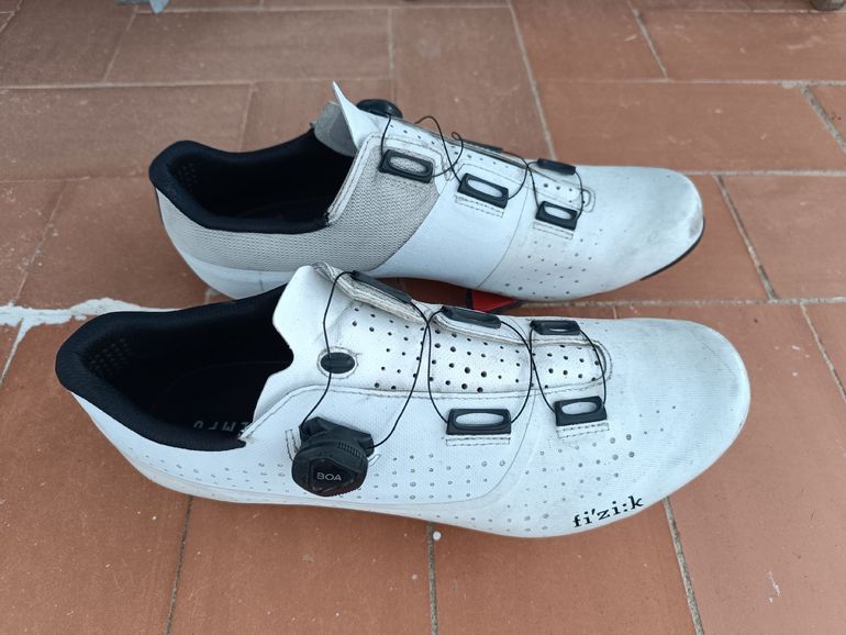 Used Fizik tempo r4 2024 bike — image 4 of 4