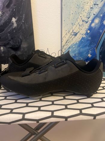 Used Fizik r5 bike — image 2 of 5