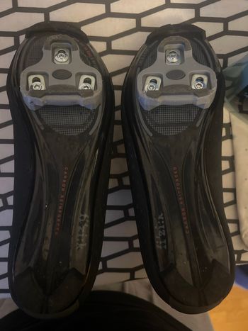 Used Fizik r5 bike — image 4 of 5
