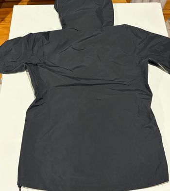 Used Arc’teryx Gore-Tex Bêta LT 2025 bike — image 7 of 9