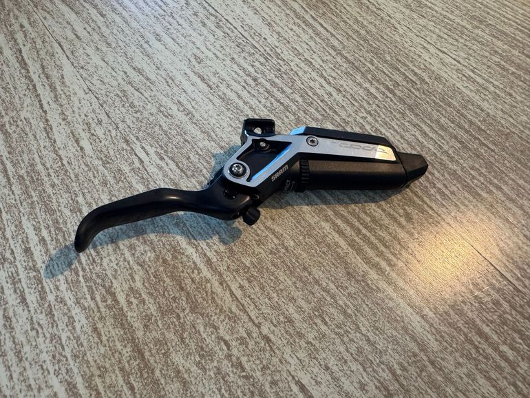 Used Sram Code Ultimate bike — image 9 of 18
