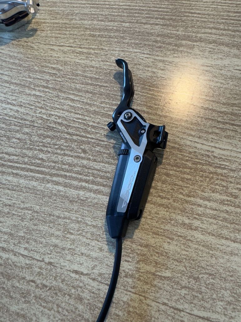 Used Sram Code Ultimate bike — image 15 of 18