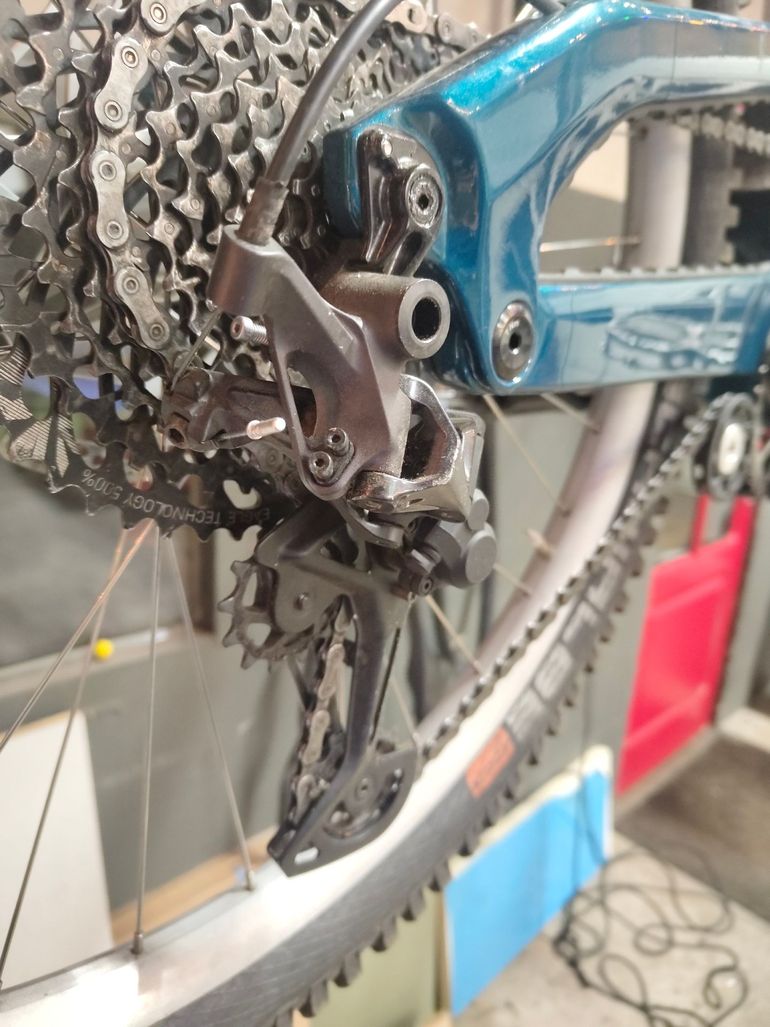 Used Shimano XT 2025 bike — image 3 of 5