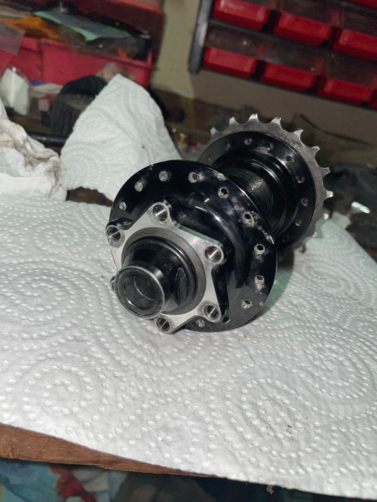 Used E*Thirteen LG1 DH 7spd hub 2022 bike — image 4 of 5