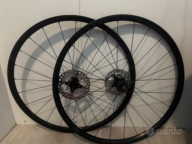 Used Fulcrum Racing 600 DB Wheelset 2023 bike — image 3 of 4