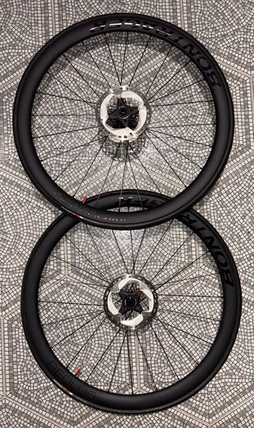 Bontrager Aeolus PRO 37 TLR Wheels usato