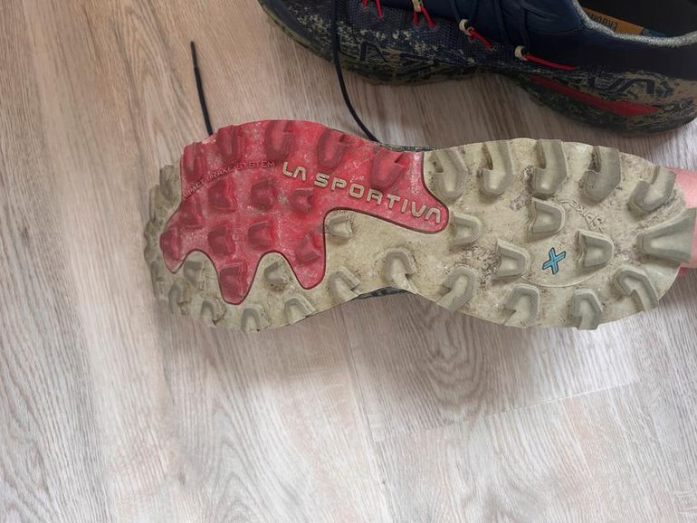 Used La Sportiva Tempesta GTX bike — image 6 of 7
