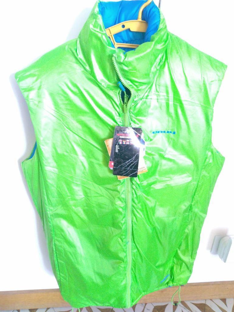 Used ENUY Veste Doudoune Sans Manche 2020 bike — image 2 of 2