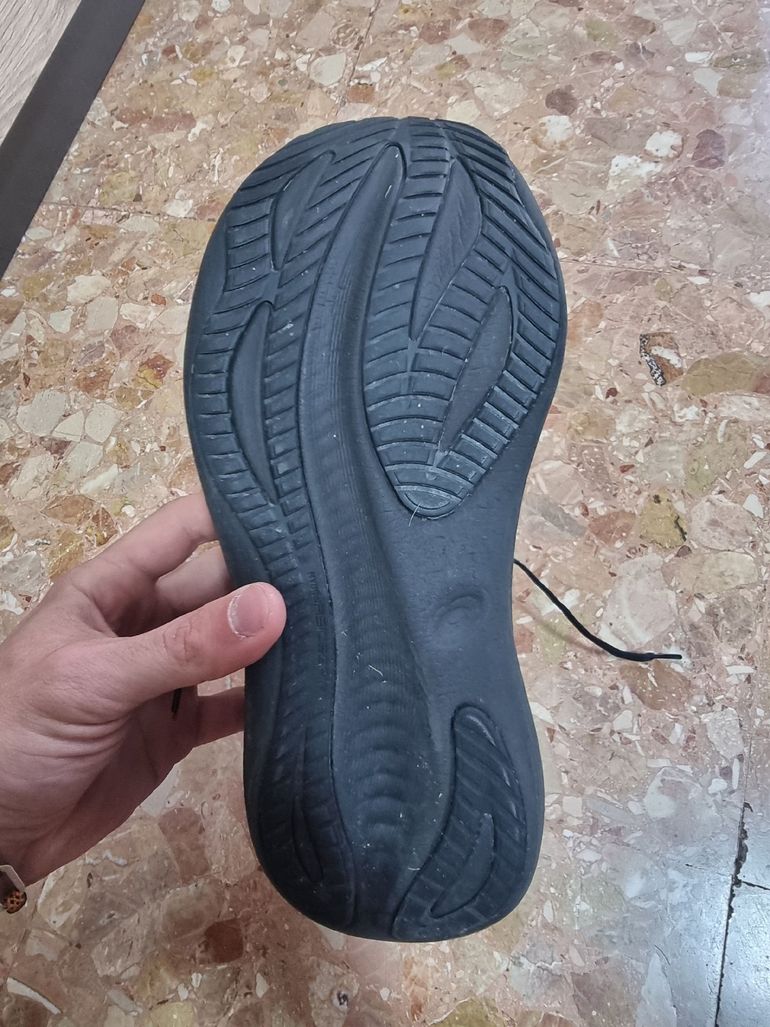 Used Asics Gel Nimbus 27 bike — image 5 of 9