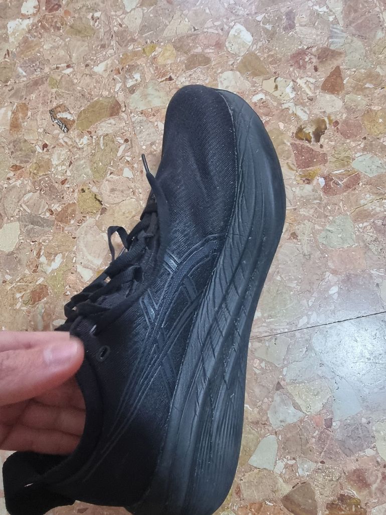 Used Asics Gel Nimbus 27 bike — image 6 of 9