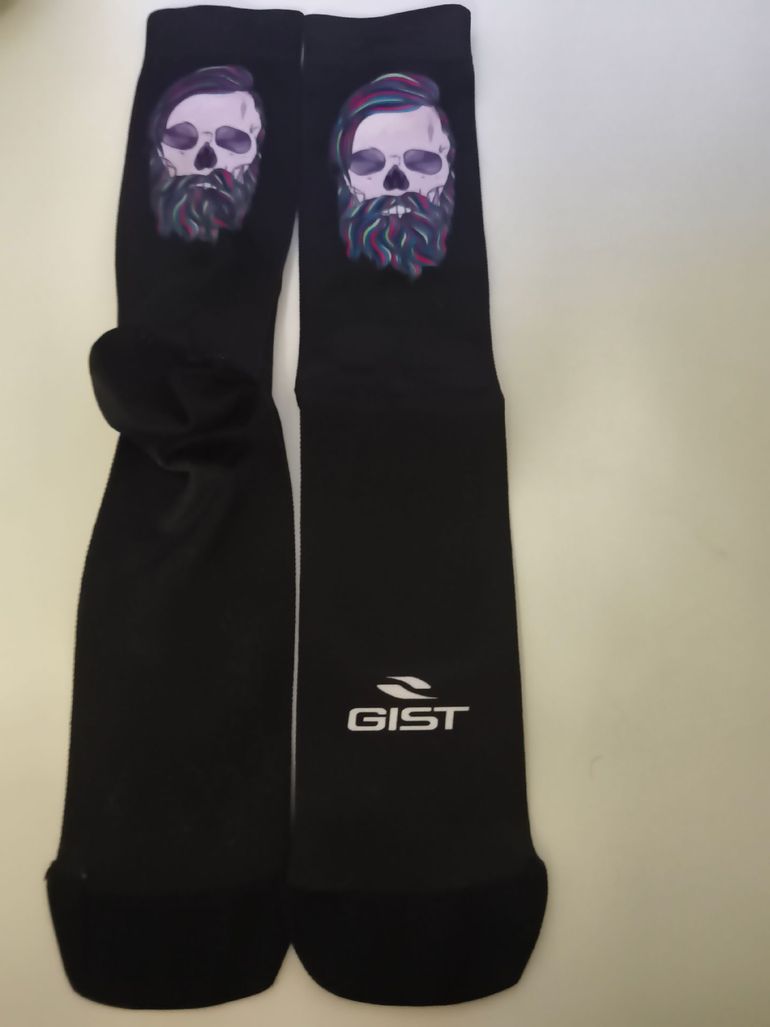 Used Gist Skull bike — image 3 of 4